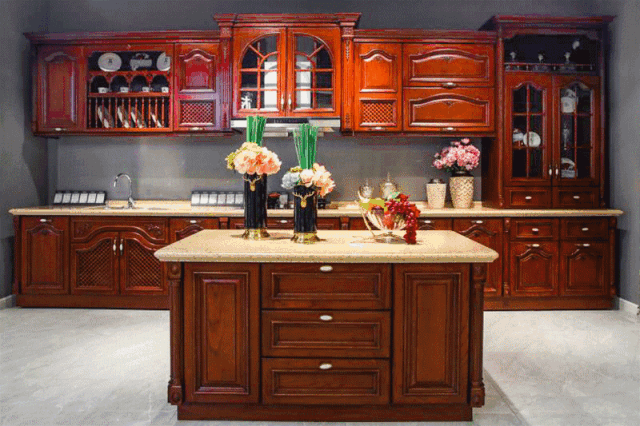 尊龙人生就是博首页苏明哲同款欧式实木橱柜