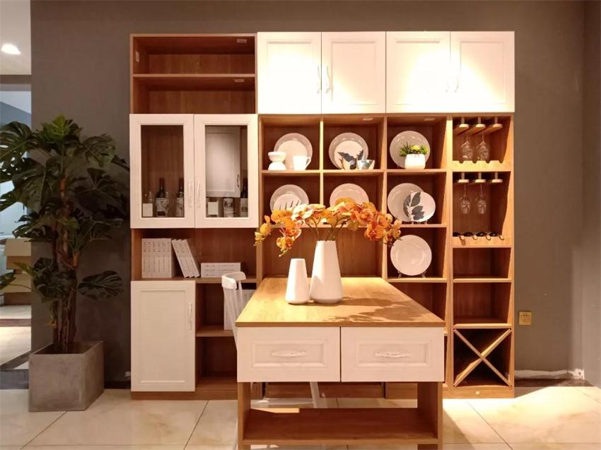 尊龙人生就是博首页定制餐桌效果图