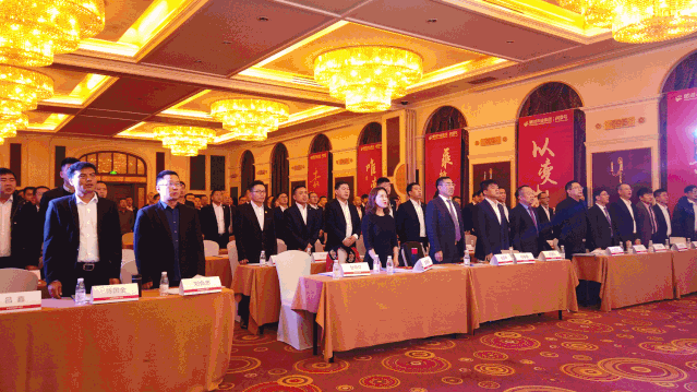 立异思变｜尊龙人生就是博首页木业集团年会启幕2020创变年